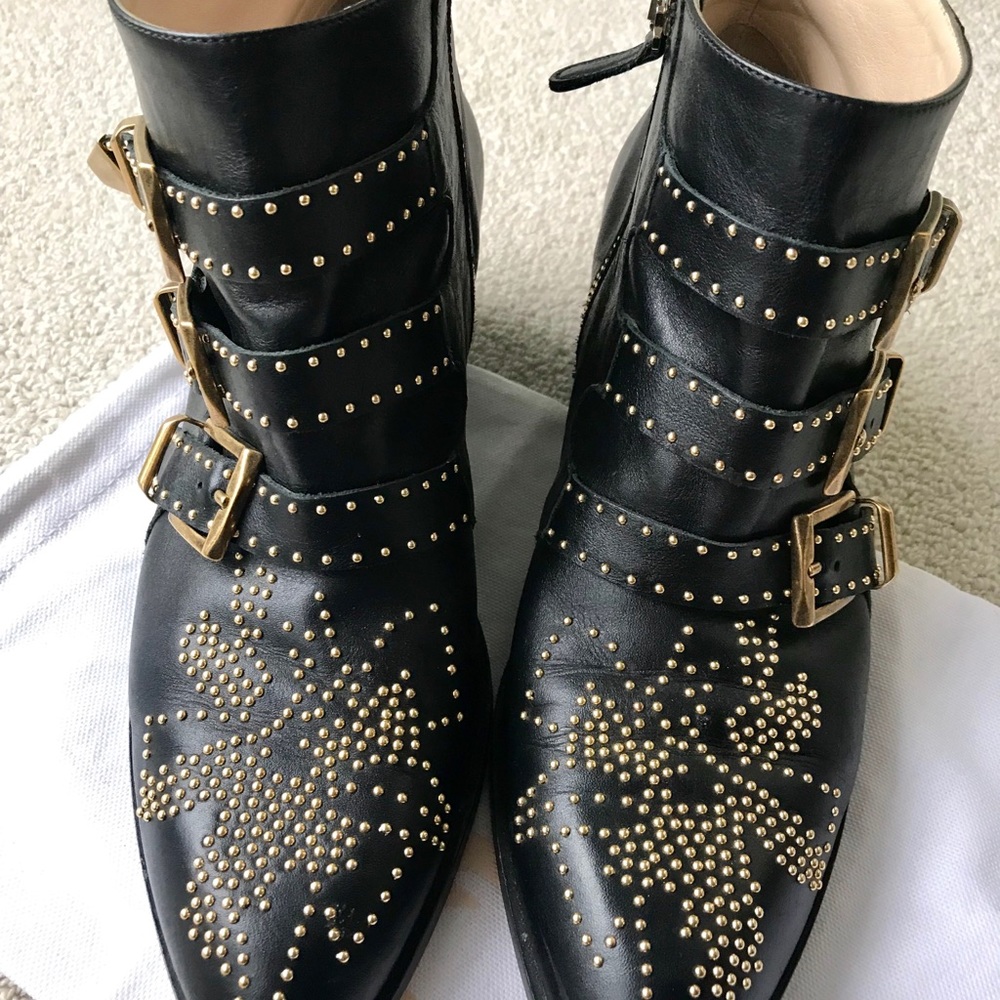 CHLOE Susanna studded boots
